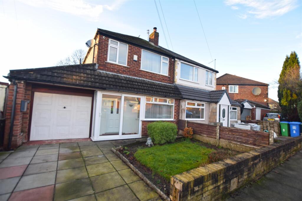 3 bed Semi Detached for rent in Middleton. From McGowan Homes - Manchester 3 bed Semi Detached for rent in Middleton. From McGowan Homes - Manchester