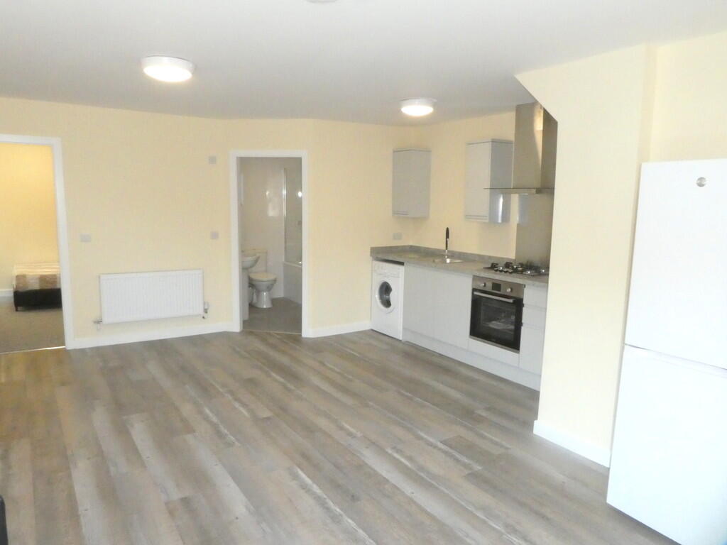 2 bed Apartment for rent in Manchester. From MCR Move - Manchester