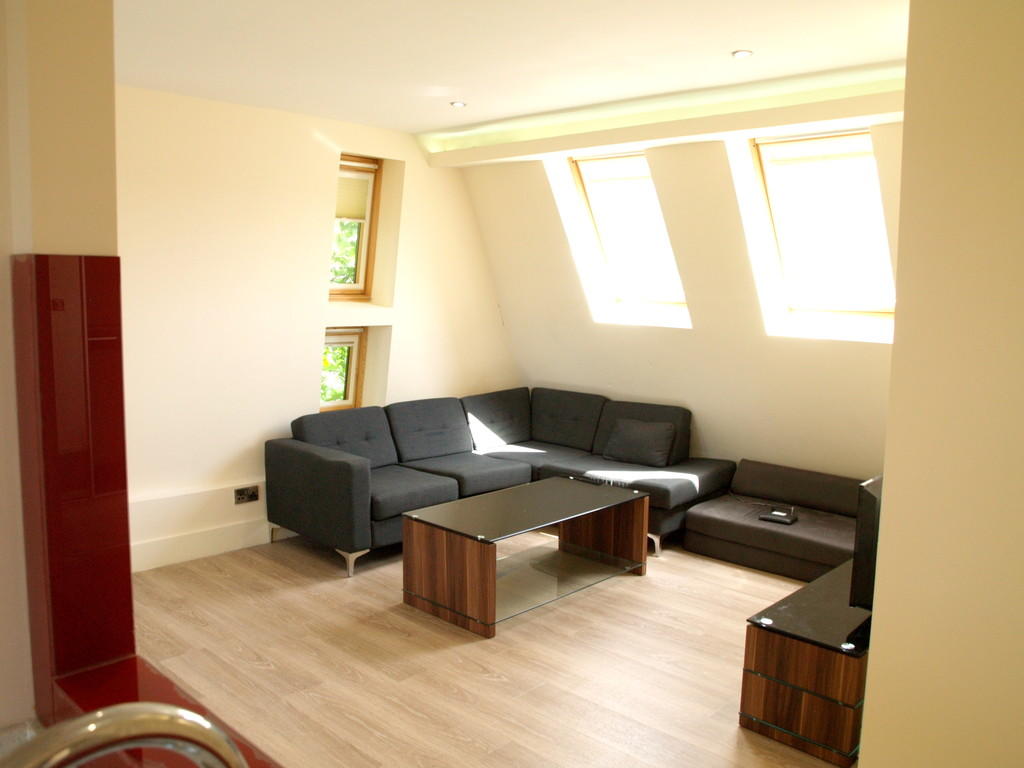 3 bed Apartment for rent in Manchester. From MCR Move - Manchester
