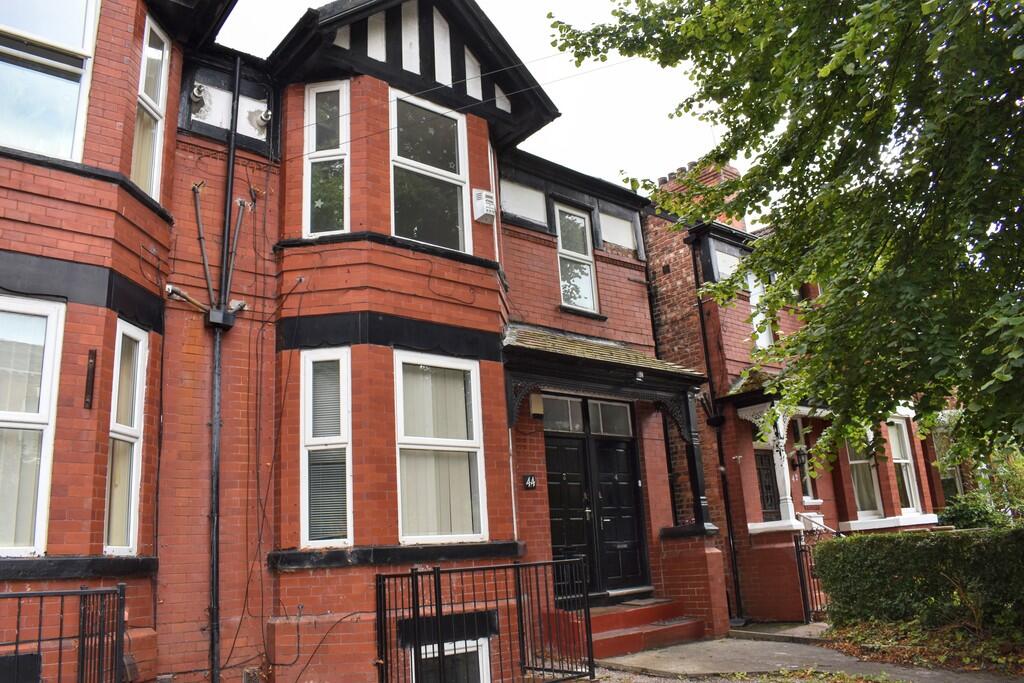 3 bed Apartment for rent in Gatley. From MCR Move - Manchester