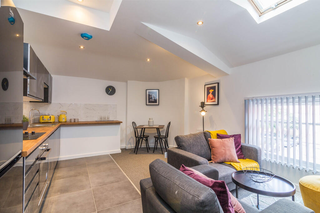 2 bed Apartment for rent in Nottingham. From MCR Move - Manchester
