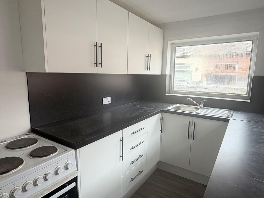 2 bed Mid Terraced House for rent in Manchester. From MCR Move - Manchester 2 bed Mid Terraced House for rent in Manchester. From MCR Move - Manchester