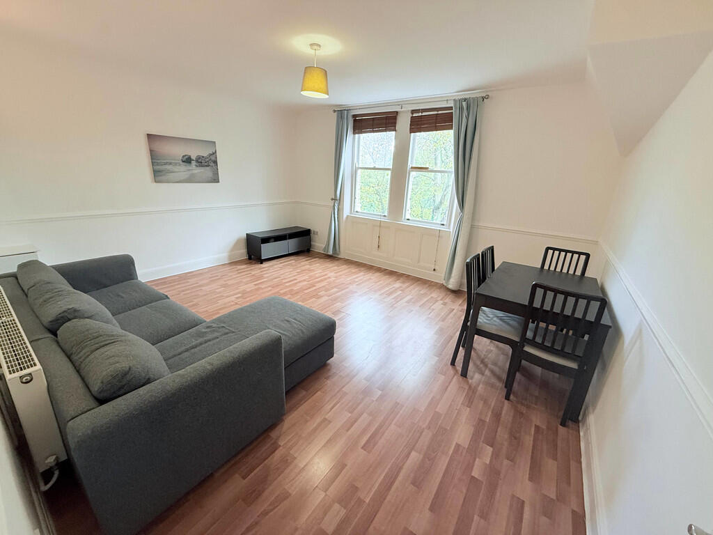 2 bed Apartment for rent in Liverpool. From MCR Move - Manchester 2 bed Apartment for rent in Liverpool. From MCR Move - Manchester