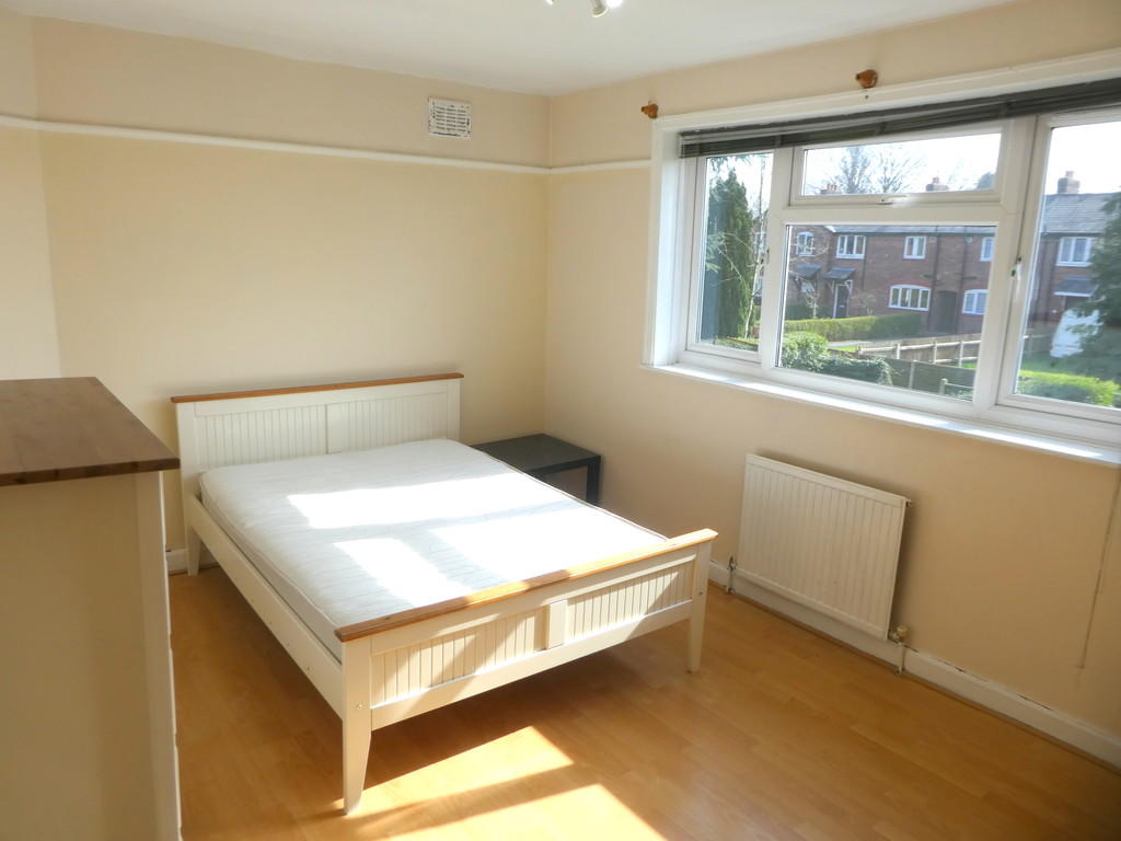 2 bed 1st Floor Flat for rent in Stockport. From MCR Move - Manchester