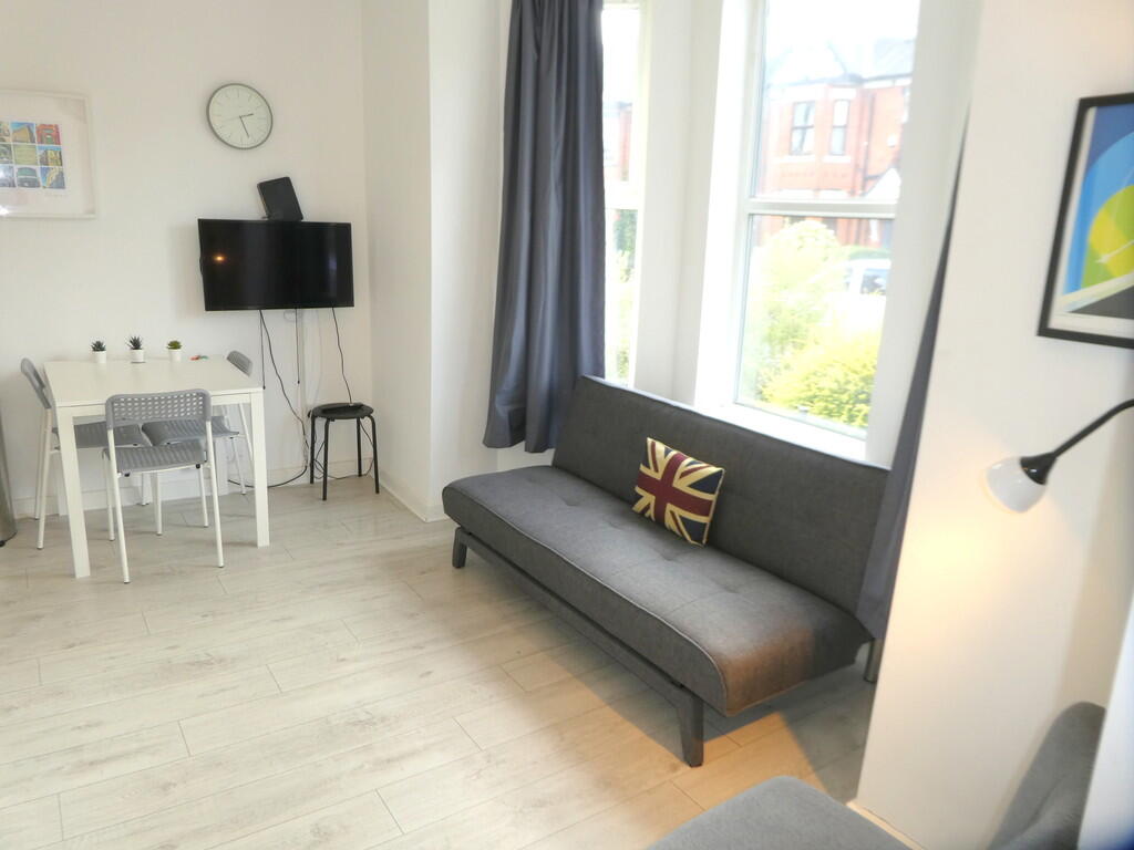1 bed Apartment for rent in Gatley. From MCR Move - Manchester