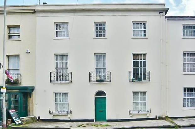 2 bed Apartment for rent in Prestbury. From ME And You Estate Agents - Cheltenham 2 bed Apartment for rent in Prestbury. From ME And You Estate Agents - Cheltenham