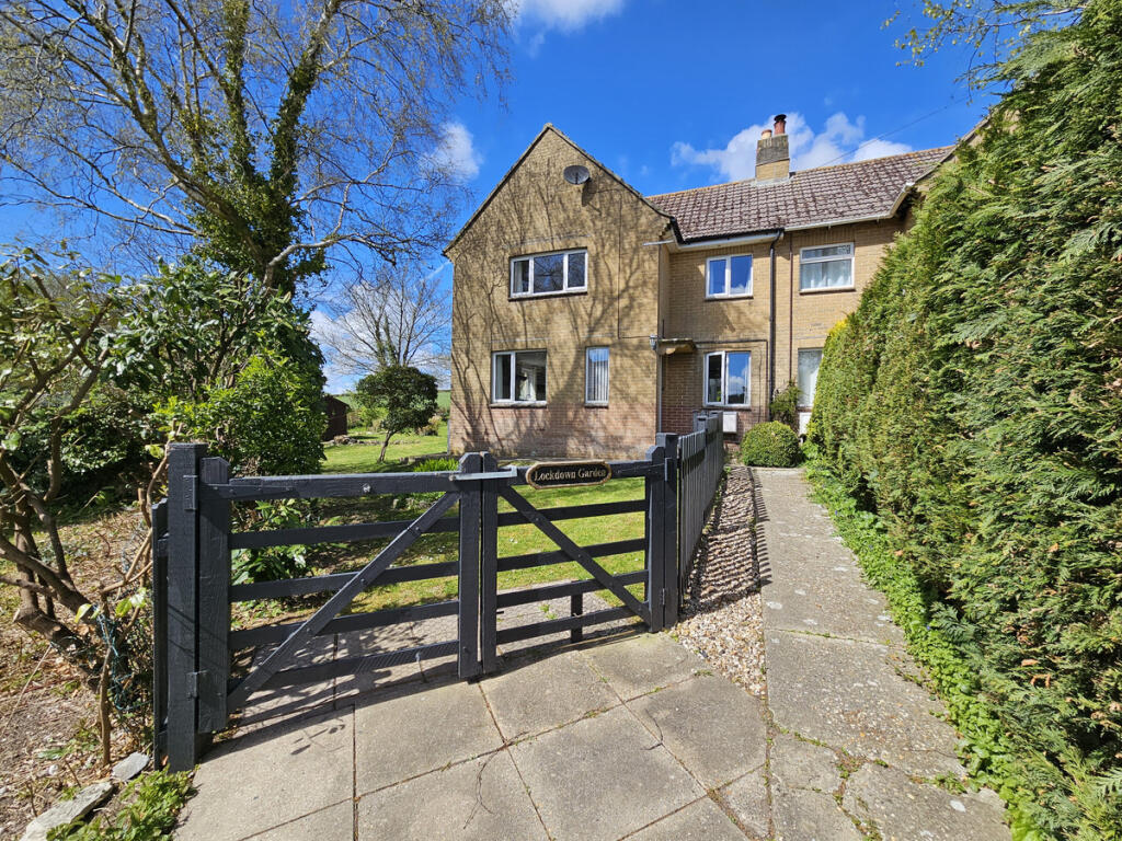 2 bed Semi Detached for rent in Martinstown. From Meyers Estate Agents - Poundbury