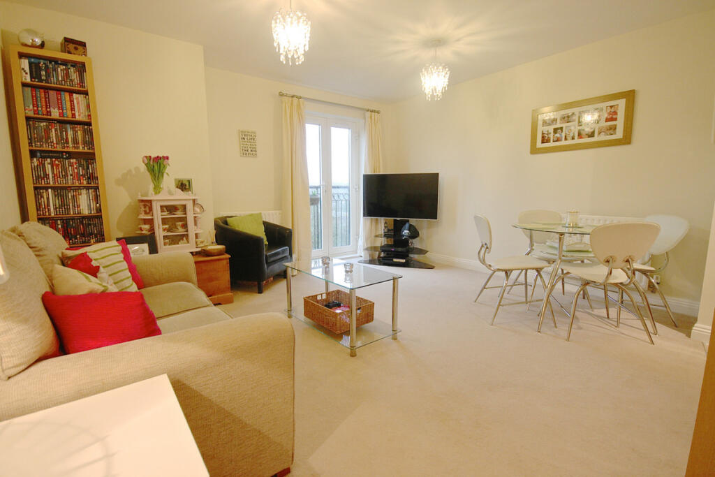 2 bed Apartment for rent in Dorchester. From Meyers Estate Agents - Poundbury