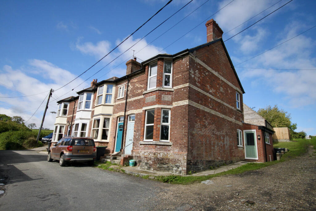 2 bed End of Terrace for rent in Evershot. From Meyers Estate Agents - Poundbury 2 bed End of Terrace for rent in Evershot. From Meyers Estate Agents - Poundbury
