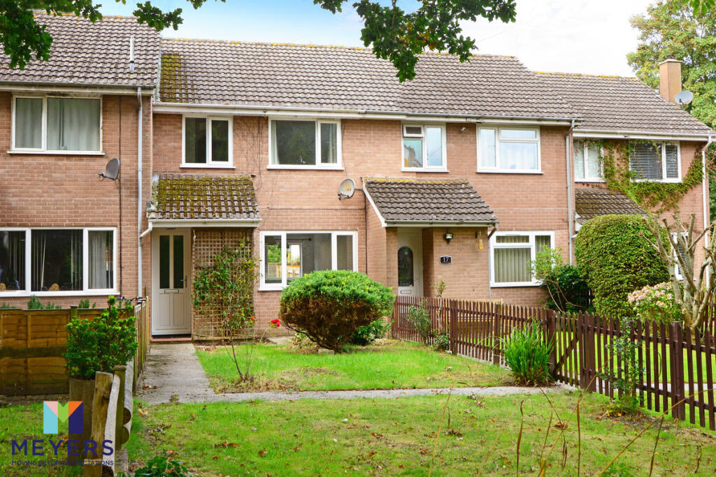 3 bed Mid Terraced House for rent in Moreton. From Meyers Estate Agents - Poundbury