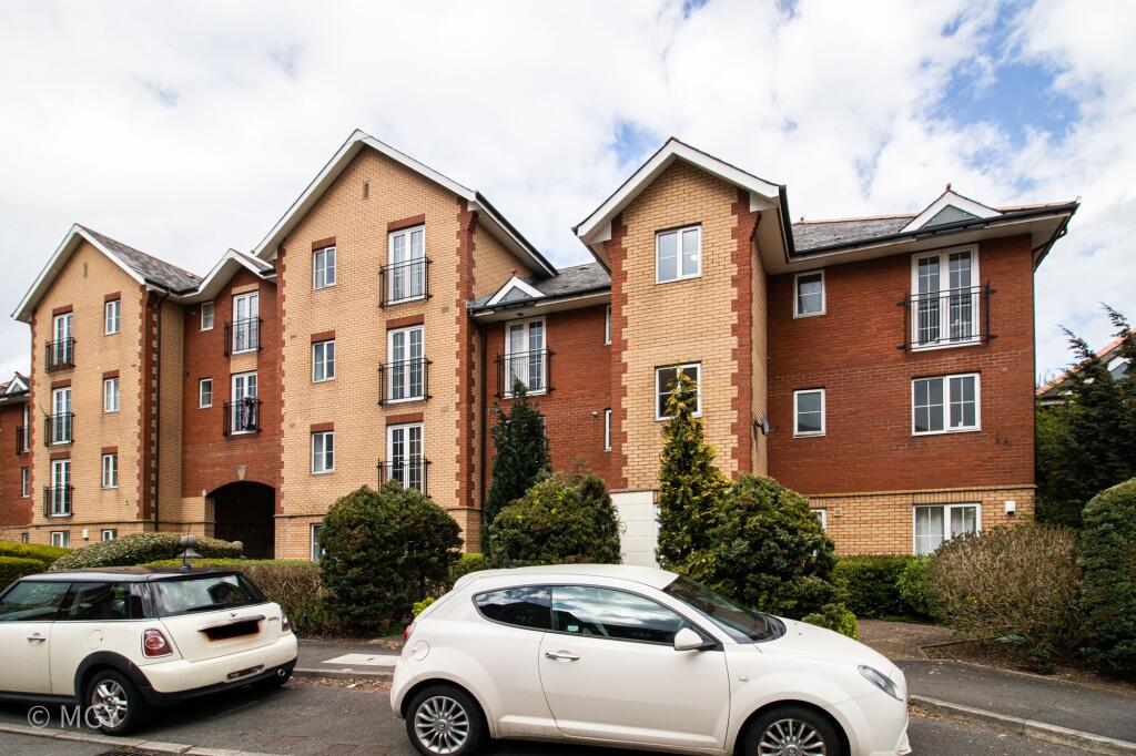 2 bed 1st Floor Flat for rent in Penarth. From MGY - Cardiff