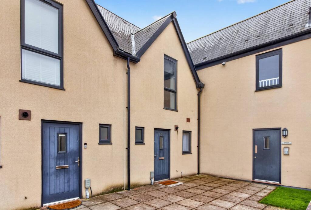 2 bed 1st Floor Flat for rent in Castleton. From MGY - Heath