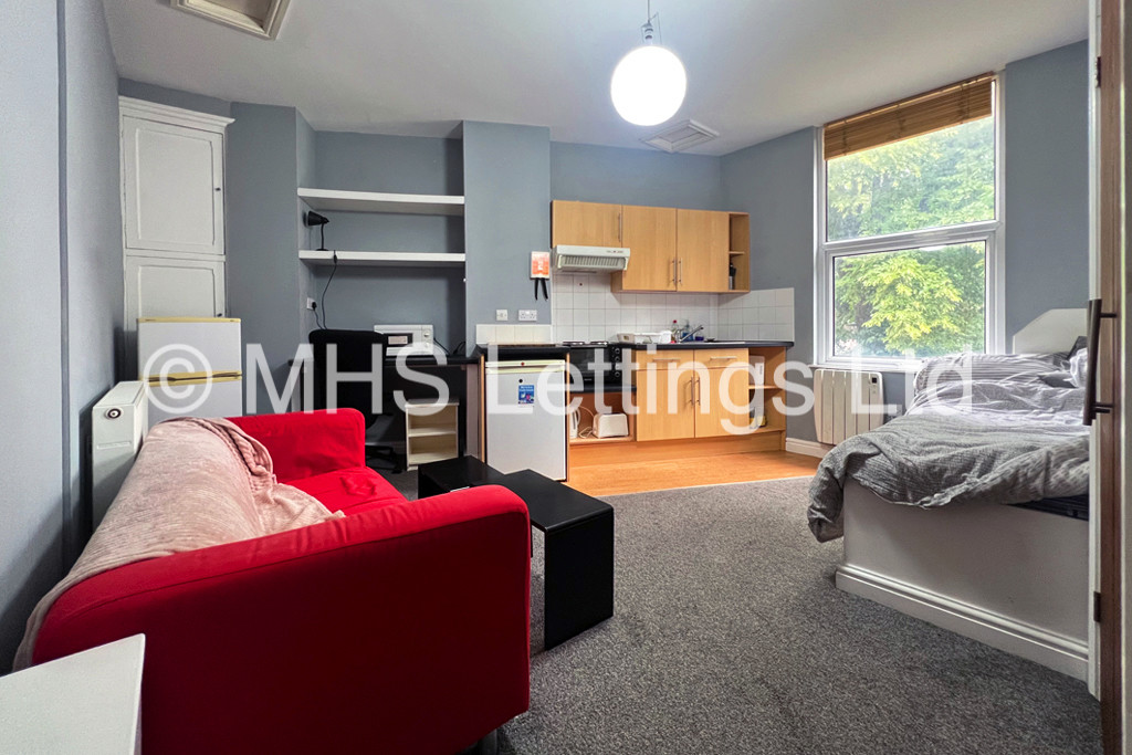 1 bed Studio for rent in Leeds. From MHS Lettings - Leeds