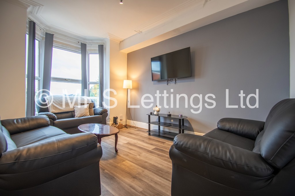 6 bed Mid Terraced House for rent in Leeds. From MHS Lettings - Leeds