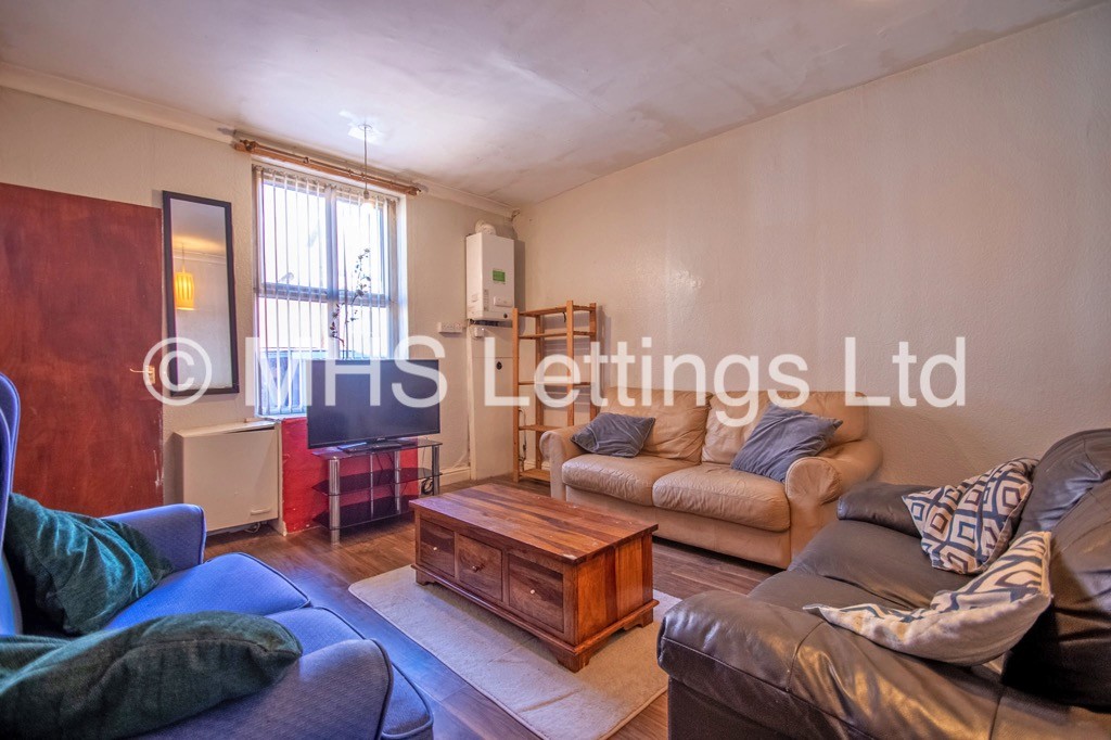 4 bed End of Terrace for rent in Leeds. From MHS Lettings - Leeds