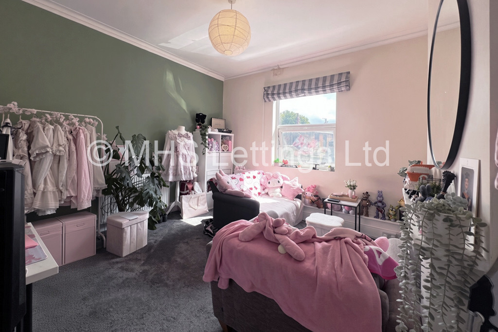 1 bed Mid Terraced House for rent in Leeds. From MHS Lettings - Leeds 1 bed Mid Terraced House for rent in Leeds. From MHS Lettings - Leeds