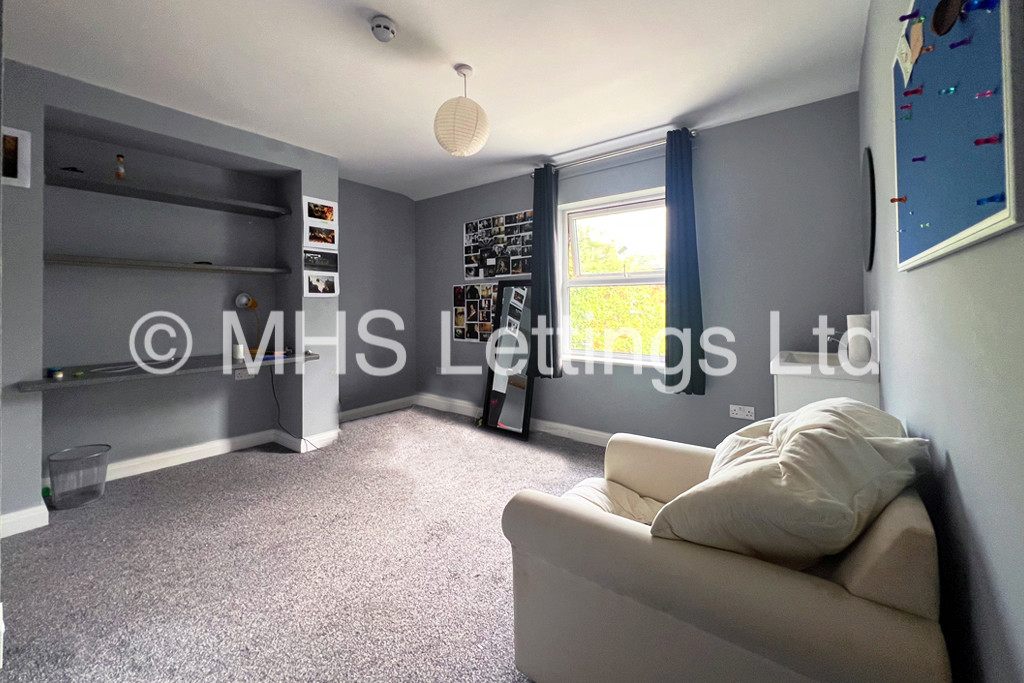 1 bed Studio for rent in Leeds. From MHS Lettings - Leeds