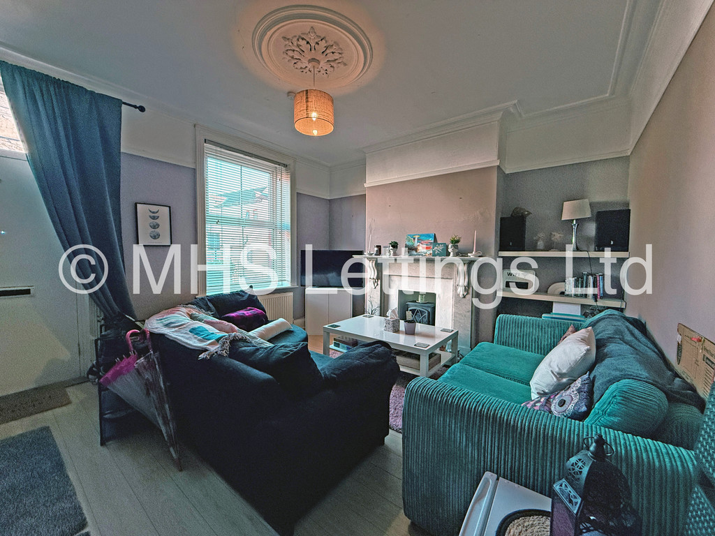 3 bed Mid Terraced House for rent in Leeds. From MHS Lettings - Leeds 3 bed Mid Terraced House for rent in Leeds. From MHS Lettings - Leeds