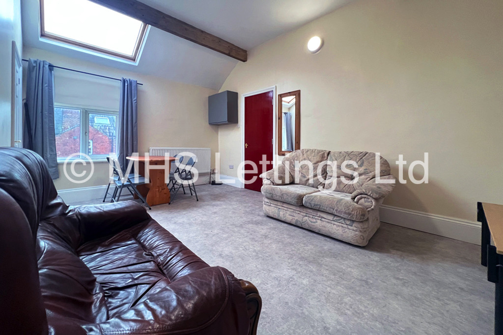 1 bed 1st Floor Flat for rent in Leeds. From MHS Lettings - Leeds
