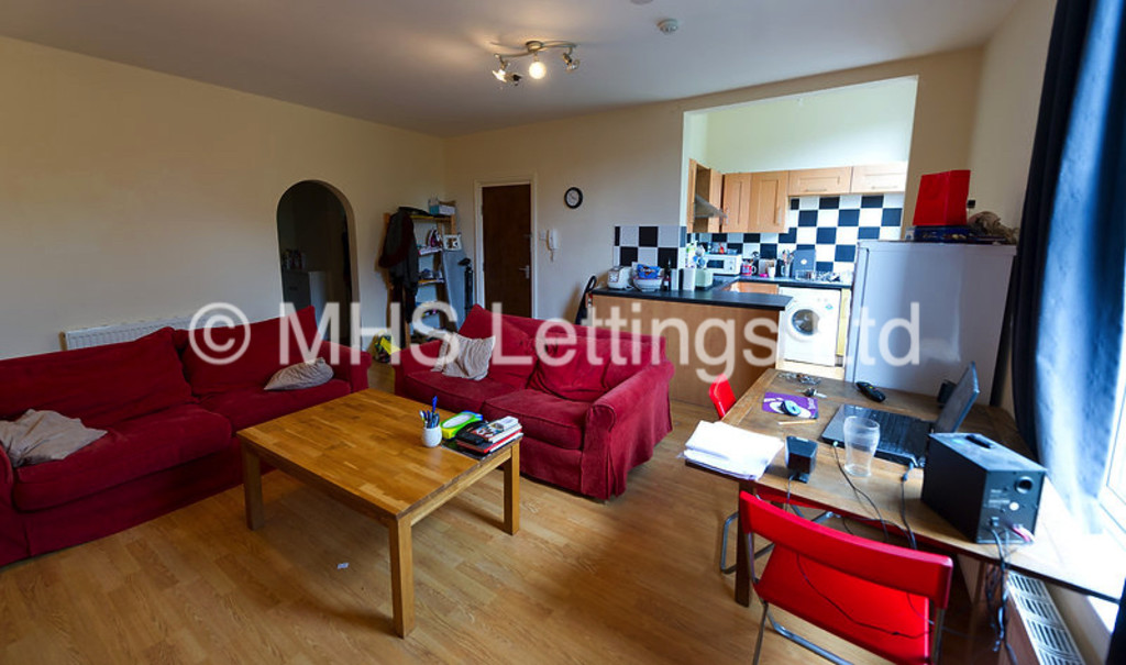 2 bed 1st Floor Flat for rent in Leeds. From MHS Lettings - Leeds