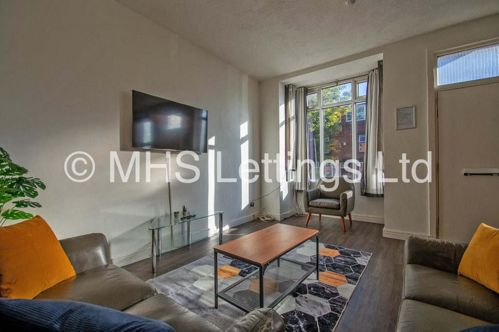 4 bed Mid Terraced House for rent in Leeds. From MHS Lettings - Leeds