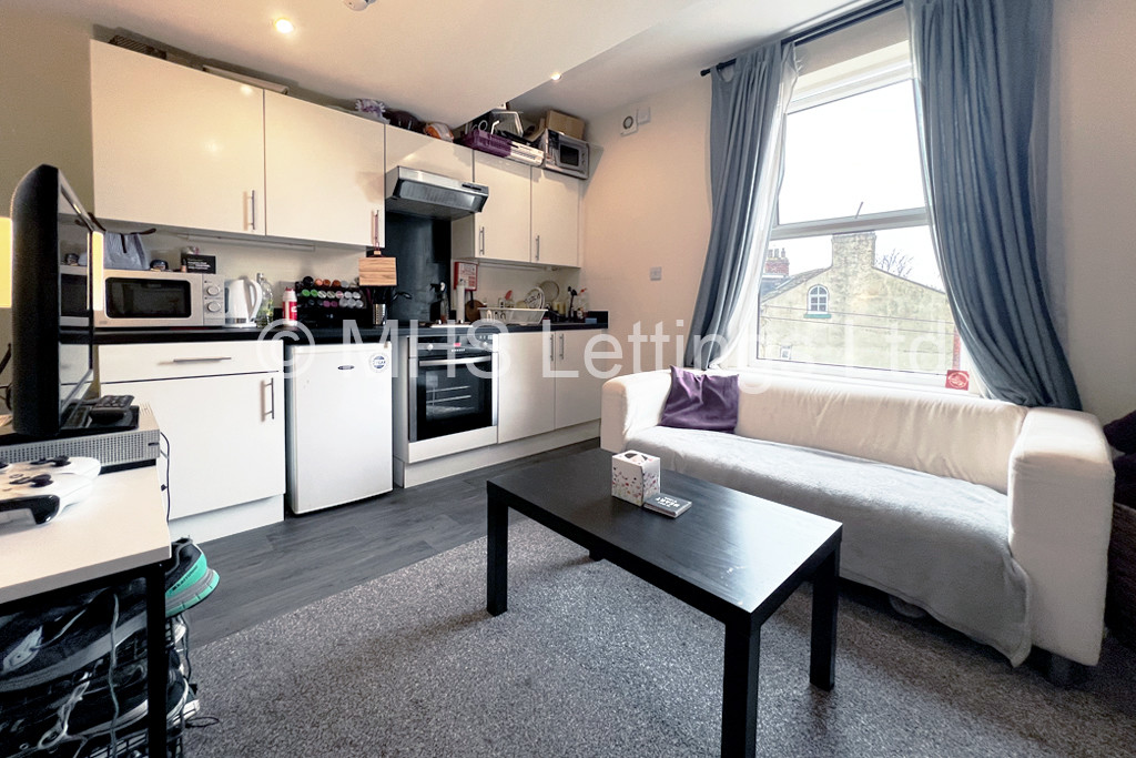 1 bed Studio for rent in Leeds. From MHS Lettings - Leeds