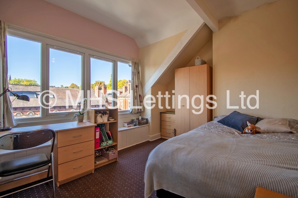 1 bed Flat Share for rent in Leeds. From MHS Lettings - Leeds