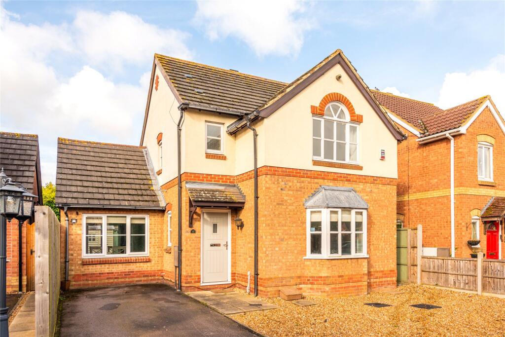 3 bed Detached for rent in Marston Moretaine. From Michael Graham - Bedford