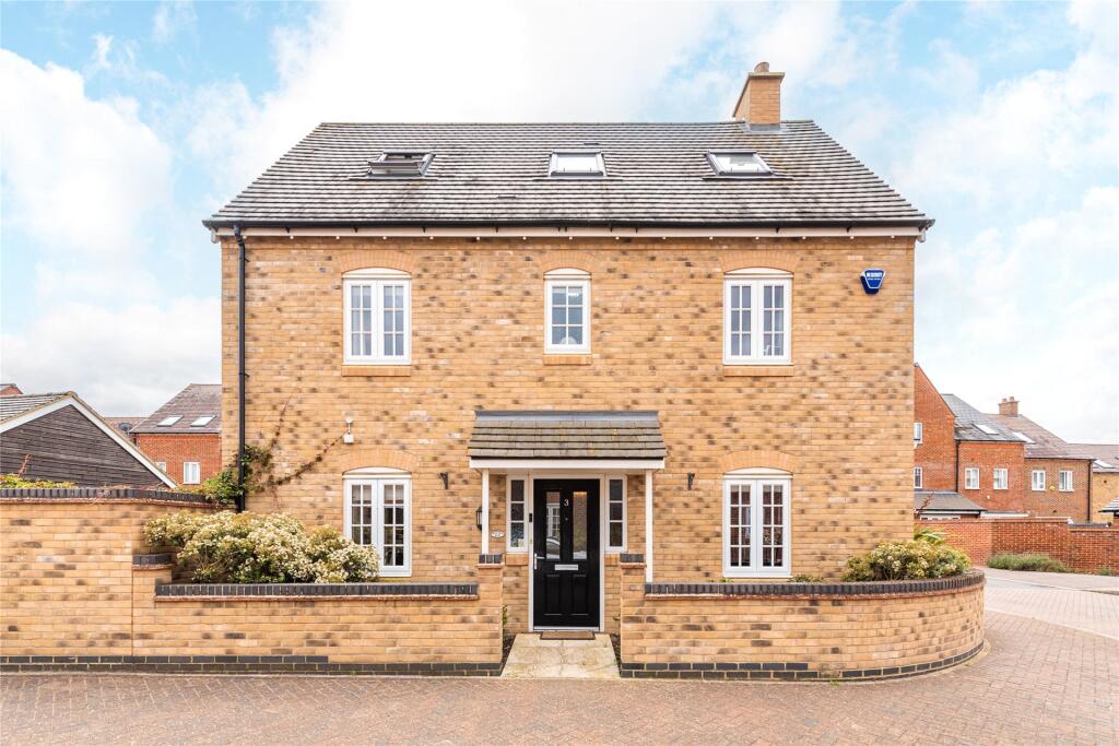 4 bed Detached for rent in Great Denham. From Michael Graham - Bedford