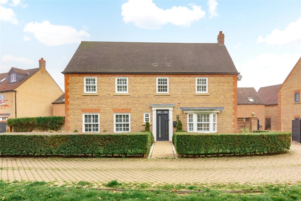 5 bed Detached for rent in Whaddon. From Michael Graham - Milton Keynes