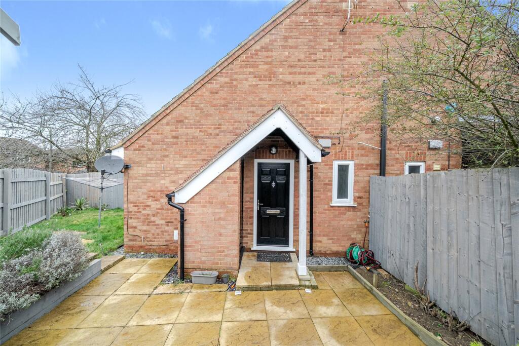 1 bed Semi Detached for rent in Bletchley. From Michael Graham - Milton Keynes