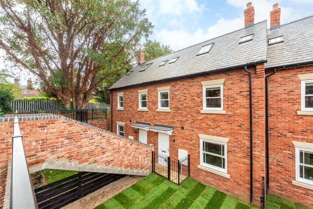 3 bed Detached for rent in Castlethorpe. From Michael Graham - Stony Stratford