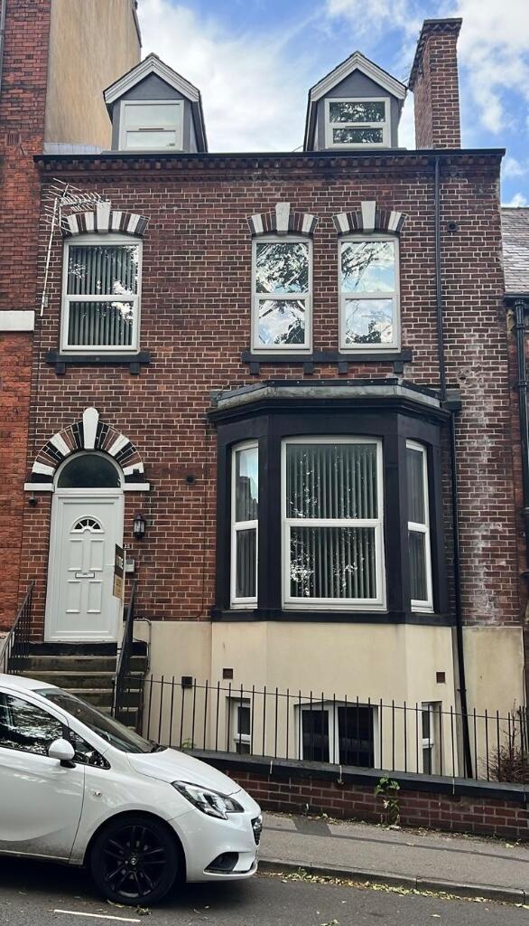 2 bed Apartment for rent in Leeds. From Virtue Estate Agents