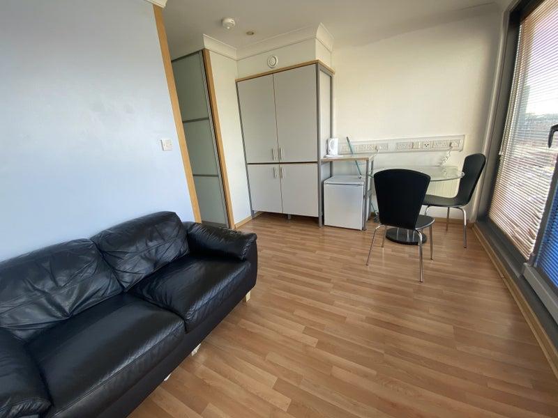 1 bed Apartment for rent in Leeds. From Virtue Estate Agents