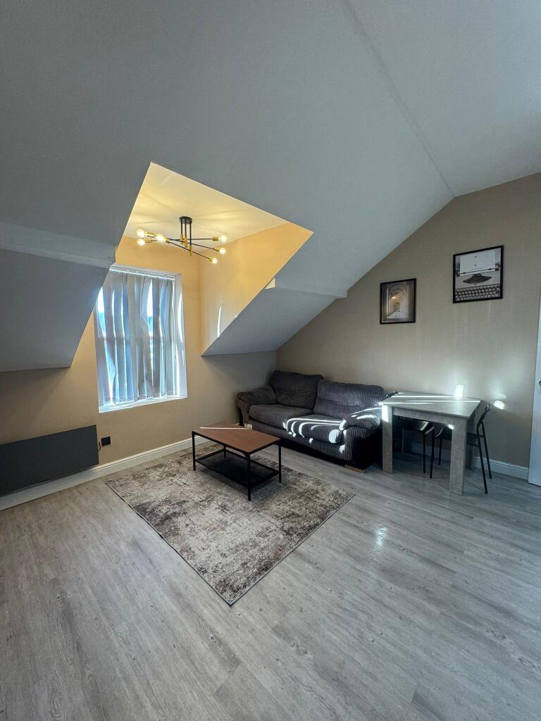 1 bed 1st Floor Flat for rent in Leeds. From Virtue Estate Agents