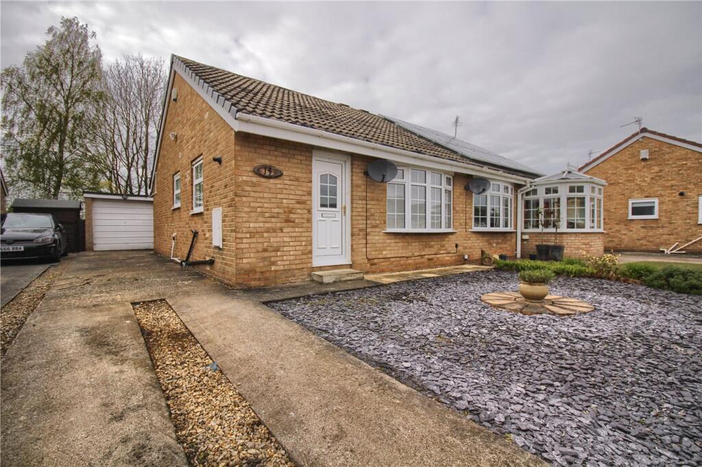 2 bed Semi-detached bungalow for rent in Newby. From Michael Poole - Nunthorpe 2 bed Semi-detached bungalow for rent in Newby. From Michael Poole - Nunthorpe