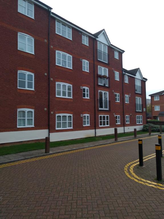 2 bed Apartment for rent in London. From Winners Real Estate Ltd