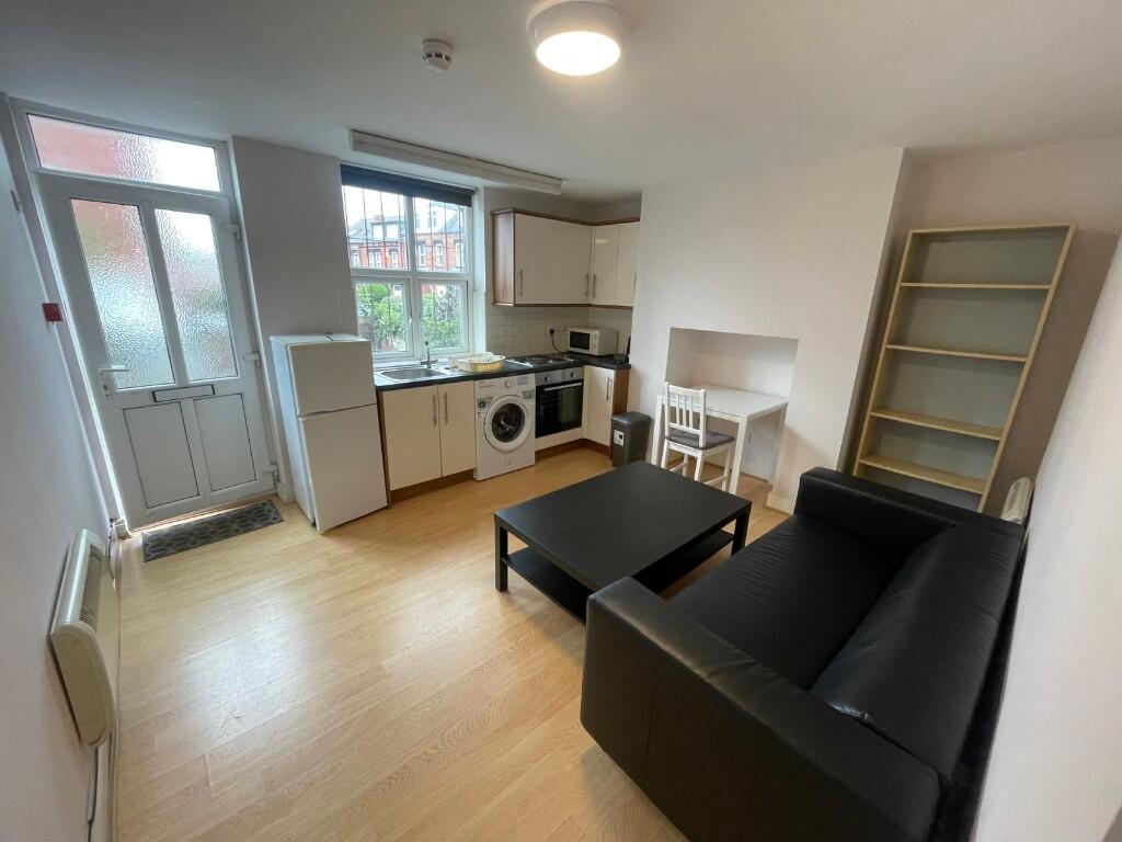 1 bed Duplex for rent in Leeds. From Linley's Properties - Leeds
