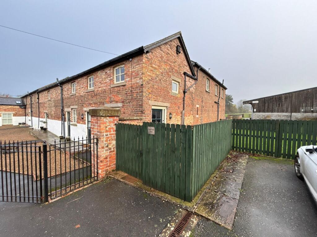 3 bed End of Terrace for rent in South Cave. From Linley & Simpson - Hull & Surrounding