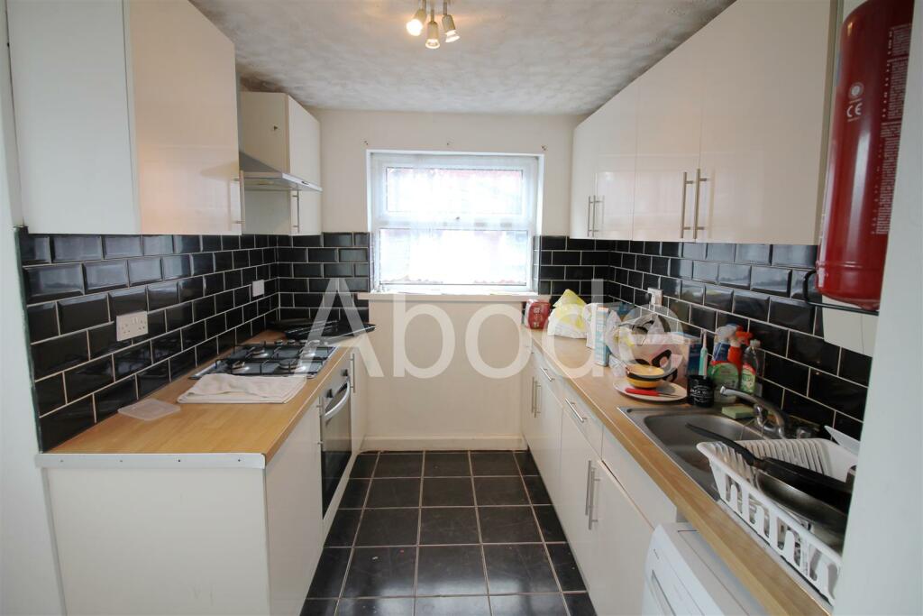 5 bed Detached House for rent in Leeds. From Abode - Leeds
