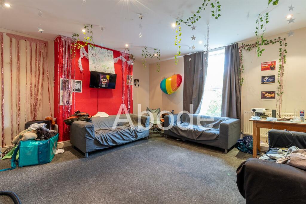 9 bed Detached for rent in Leeds. From Abode - Leeds