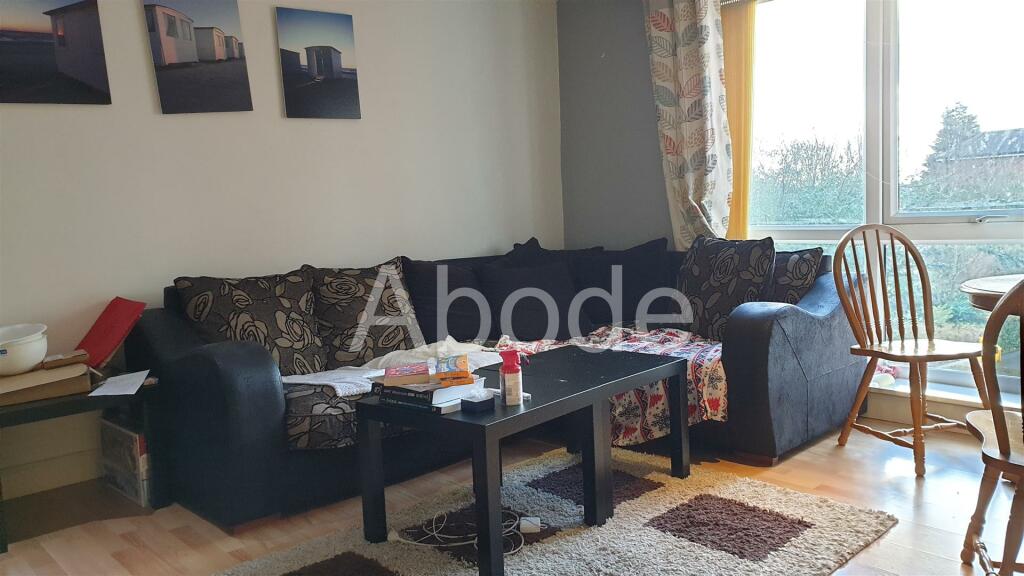 3 bed 1st Floor Flat for rent in Leeds. From Abode - Leeds