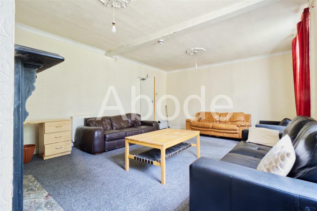 9 bed Detached for rent in Leeds. From Abode - Leeds