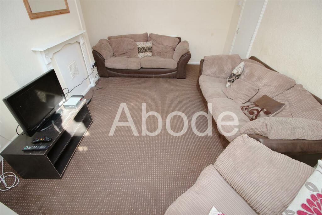 6 bed Detached for rent in Leeds. From Abode - Leeds