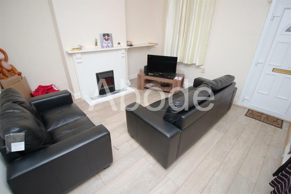 3 bed Detached for rent in Leeds. From Abode - Leeds