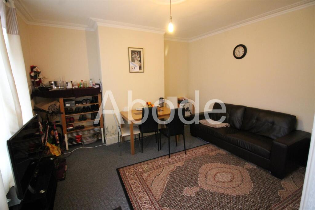 2 bed Detached for rent in Leeds. From Abode - Leeds
