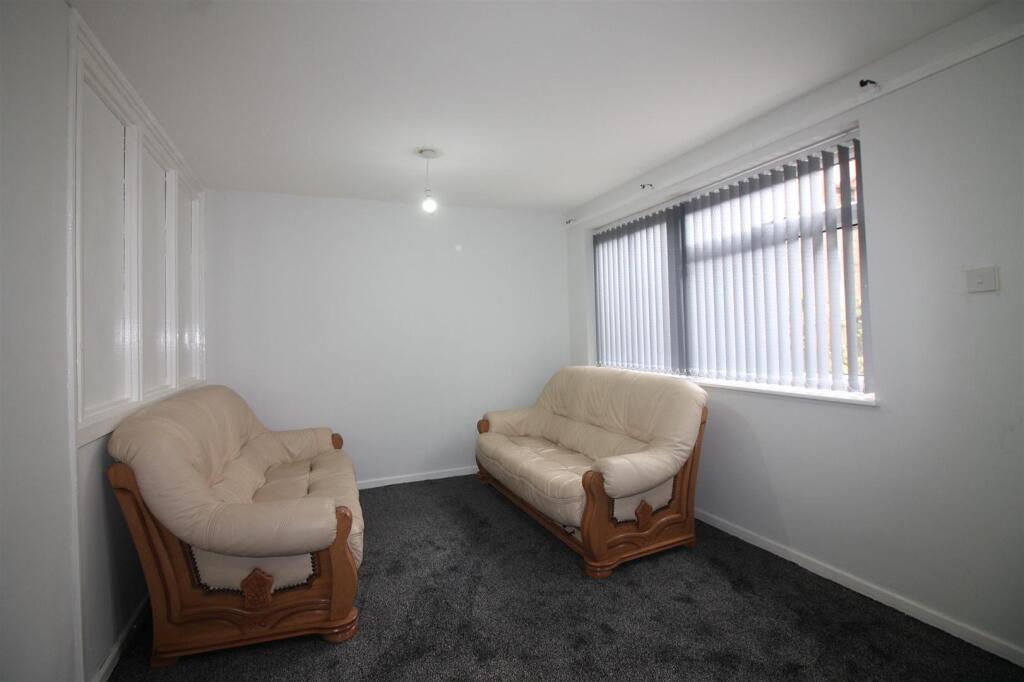 3 bed Detached for rent in Leeds. From Abode - Leeds