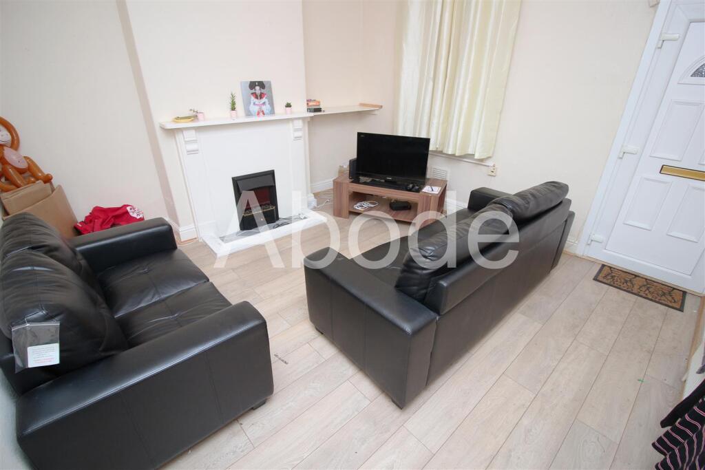 3 bed Detached for rent in Leeds. From Abode - Leeds