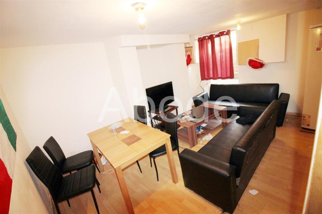 4 bed Detached for rent in Leeds. From Abode - Leeds 4 bed Detached for rent in Leeds. From Abode - Leeds