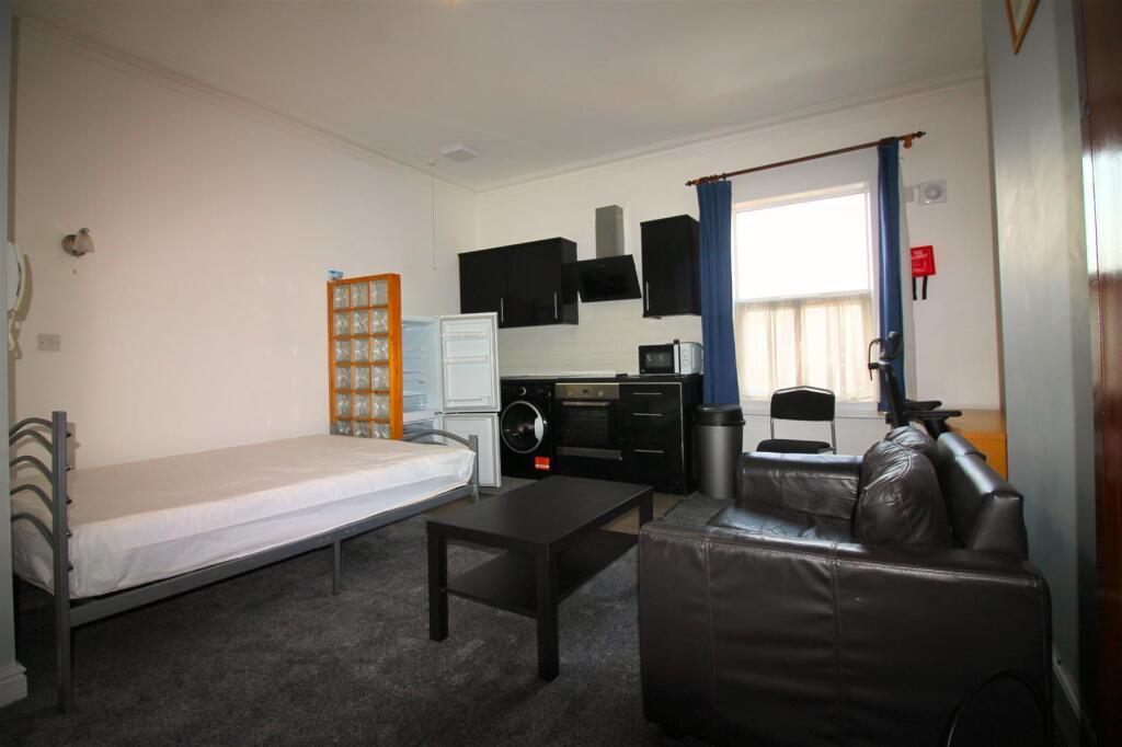 1 bed 1st Floor Flat for rent in Leeds. From Abode - Leeds